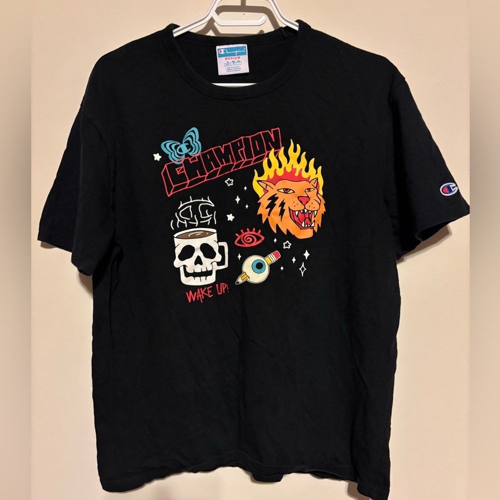 Men’s Exclusive Champion T-Shirt size medium